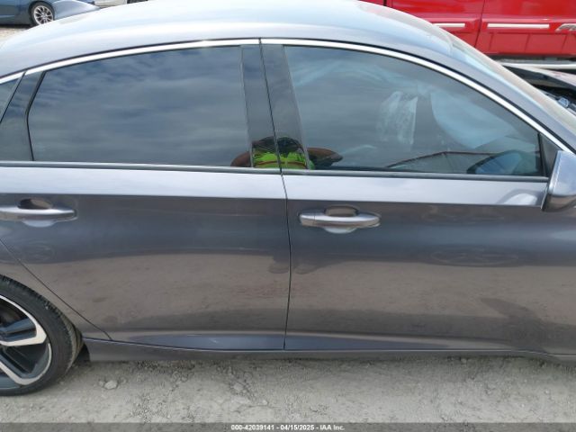 1HGCV1F33JA179413 Honda Accord Sport