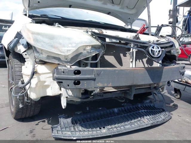 5YFBURHEXFP308146 Toyota Corolla S Plus