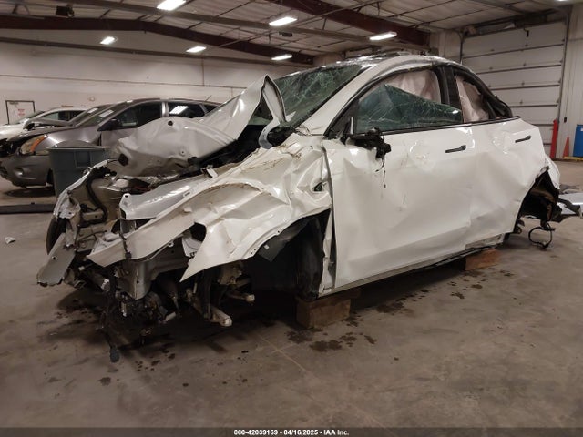 2021 TESLA MODEL Y 5YJYGDEF4MF075584 Photo 1