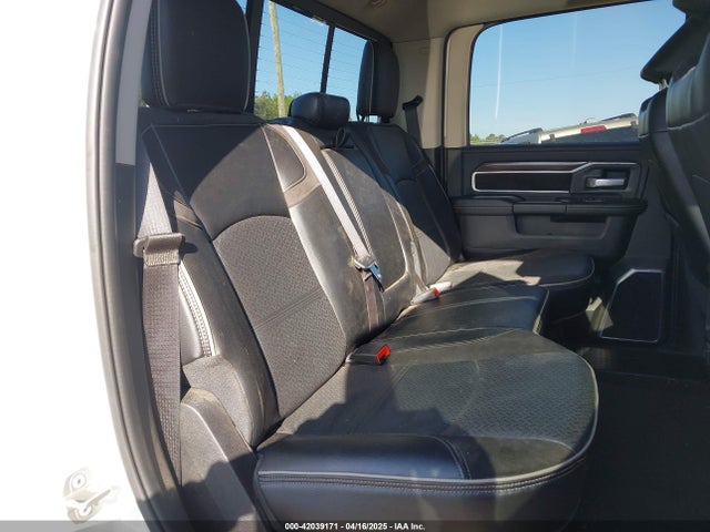 3C6UR5FL6RG181448 RAM 2500 Laramie  4x4 6'4 Box