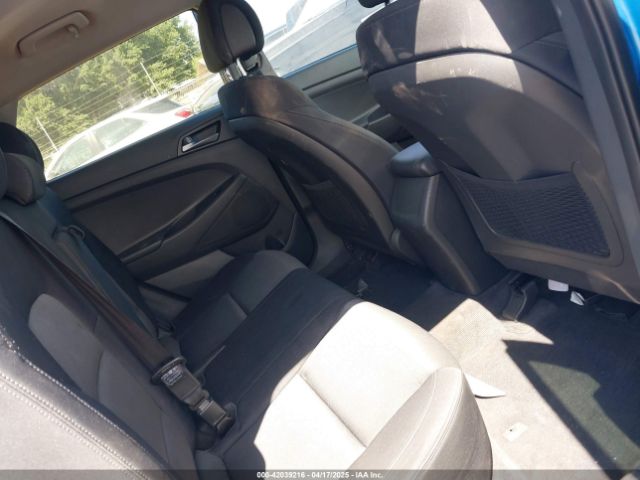 KM8J33A22GU185521 Hyundai Tucson Sport