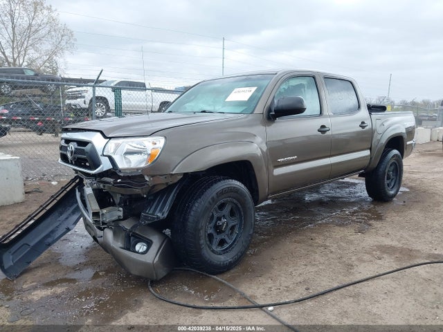3TMLU4EN8FM198605 Toyota Tacoma Base V6