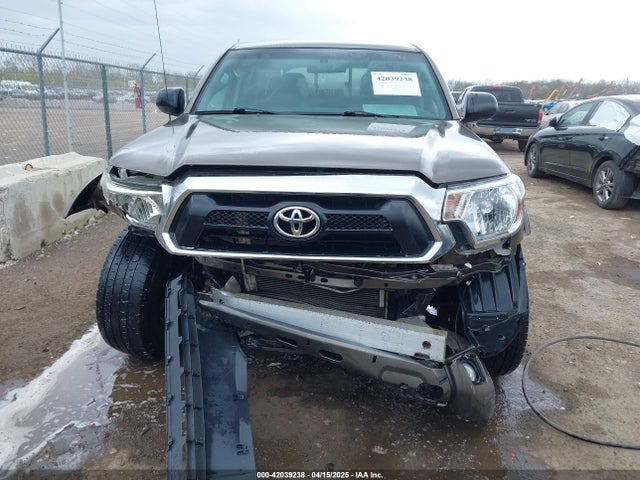 3TMLU4EN8FM198605 Toyota Tacoma Base V6