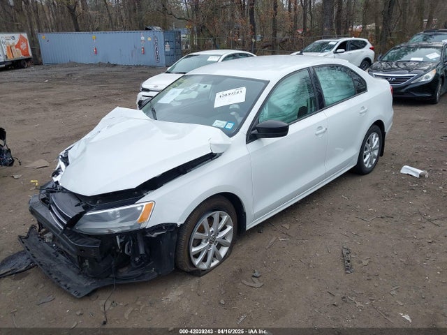 3VWD17AJXFM334862 Volkswagen Jetta 1.8t Se