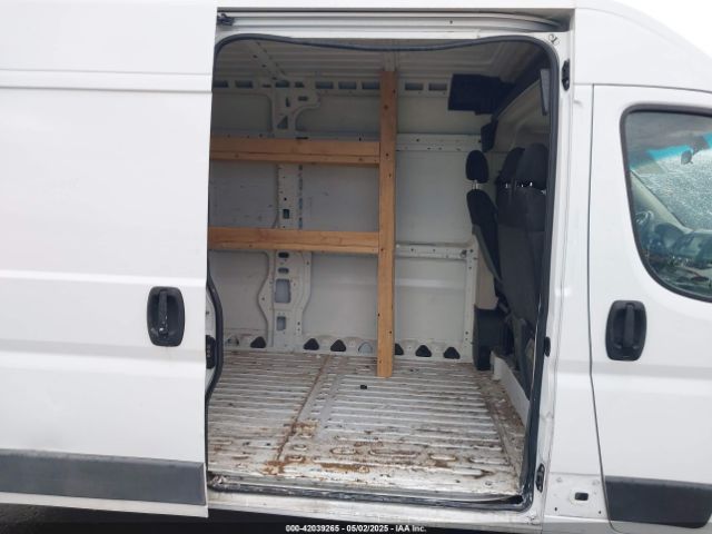 2017 RAM PROMASTER 2500 3C6TRVDG0HE510415 Photo 7