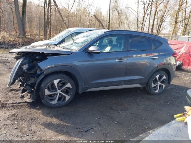 KM8J3CA29JU735305 Hyundai Tucson Limited