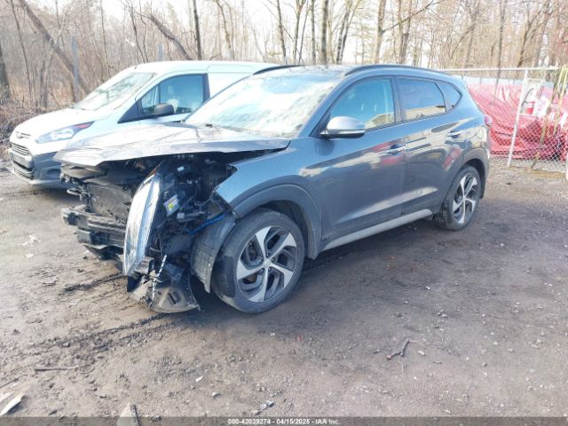 KM8J3CA29JU735305 Hyundai Tucson Limited
