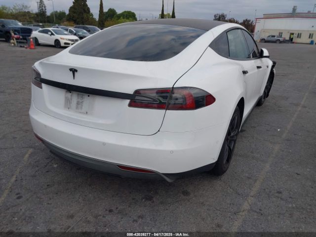 2014 TESLA MODEL S 5YJSA1H14EFP61583 Photo 3