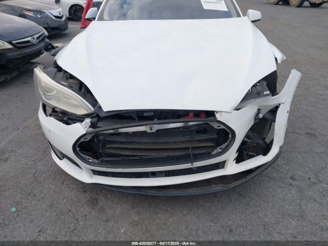 2014 TESLA MODEL S 5YJSA1H14EFP61583 Photo 5