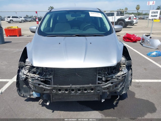 1FMCU9G93FUA26339 Ford ESCAPE SE
