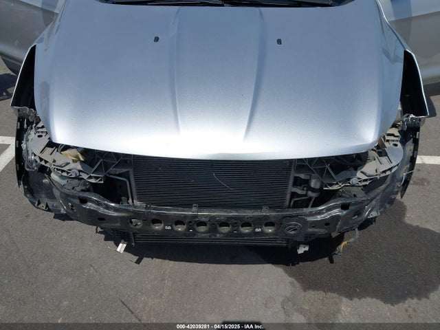 1FMCU9G93FUA26339 Ford ESCAPE SE