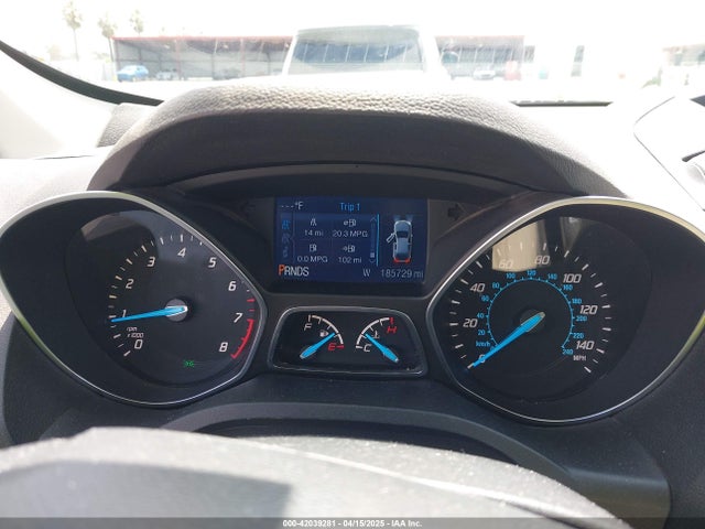1FMCU9G93FUA26339 Ford ESCAPE SE