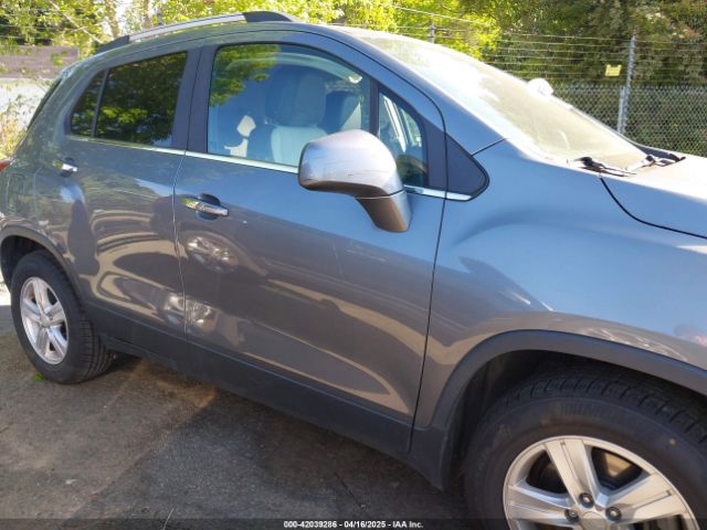 3GNCJLSB2LL269660 Chevrolet Trax Fwd Lt
