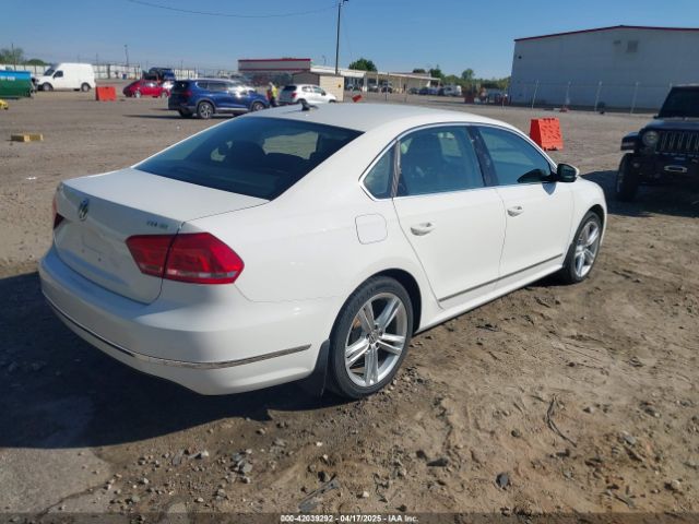 1VWBV7A33FC060015 Volkswagen Passat 2.0l Tdi Se