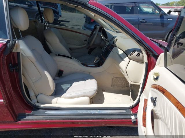 2008 MERCEDES-BENZ CLK 550 WDBTK72F48T099058 Photo 4
