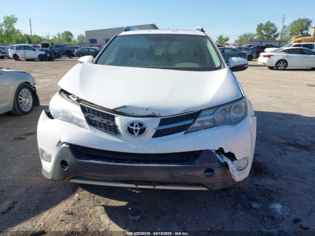 2T3RFREV8FW319097 Toyota Rav4 Xle