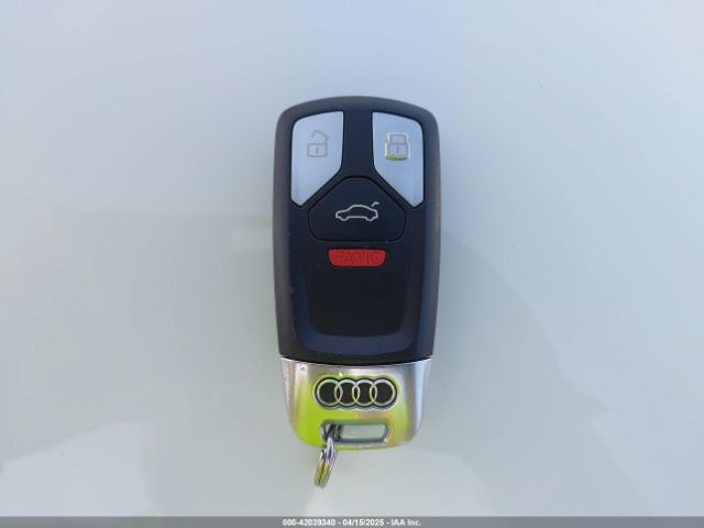 WA1ANAFY6J2128090 Audi Q5 2.0t Premium