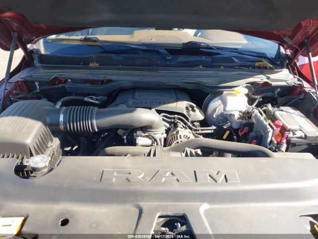 1C6SRFJT0KN913851 RAM 1500 Laramie  4x4 5'7 Box
