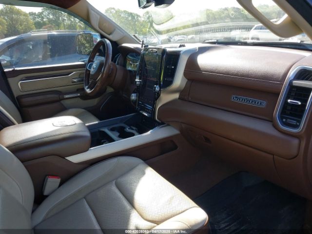 1C6SRFJT0KN913851 RAM 1500 Laramie  4x4 5'7 Box