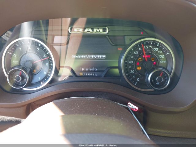1C6SRFJT0KN913851 RAM 1500 Laramie  4x4 5'7 Box