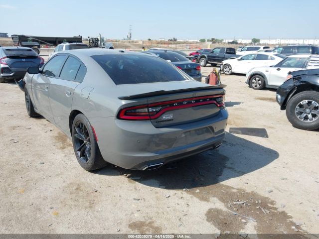 2C3CDXBG4JH187913 Dodge Charger Sxt Rwd