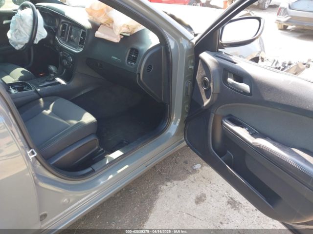 2C3CDXBG4JH187913 Dodge Charger Sxt Rwd