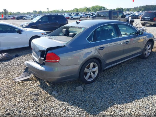 2013 VOLKSWAGEN PASSAT 1VWBH7A39DC048956 Photo 3
