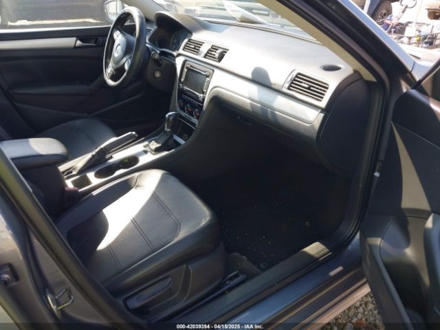 2013 VOLKSWAGEN PASSAT 1VWBH7A39DC048956 Photo 4