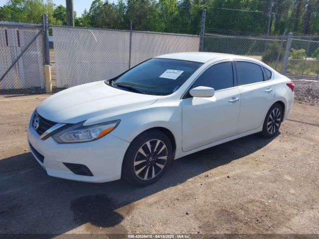 1N4AL3AP1JC138029 Nissan Altima 2.5 Sv