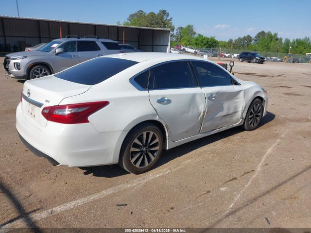 1N4AL3AP1JC138029 Nissan Altima 2.5 Sv