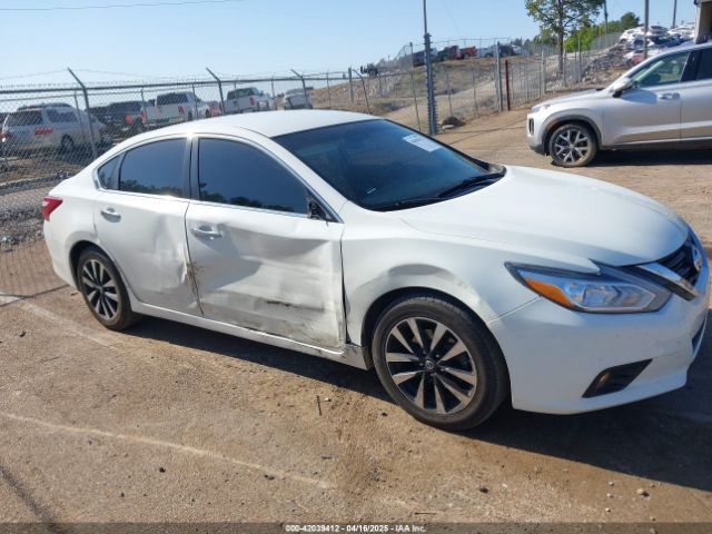 1N4AL3AP1JC138029 Nissan Altima 2.5 Sv