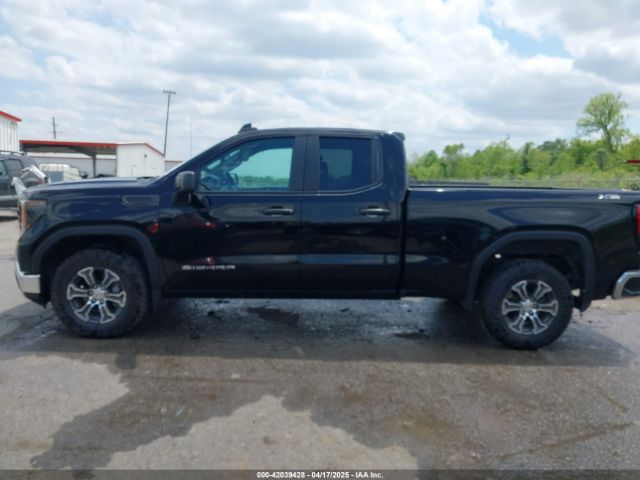 1GTRUAED8PZ274243 GMC Sierra 1500 4wd Double Cab Standard Box Pro