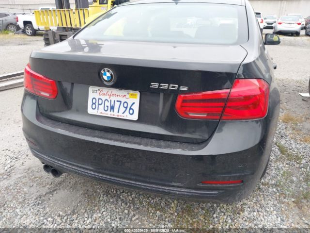 WBA8E1C58HK480271 BMW 330e Iperformance