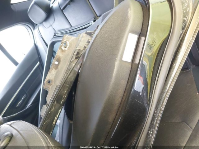 WBA8E1C58HK480271 BMW 330e Iperformance