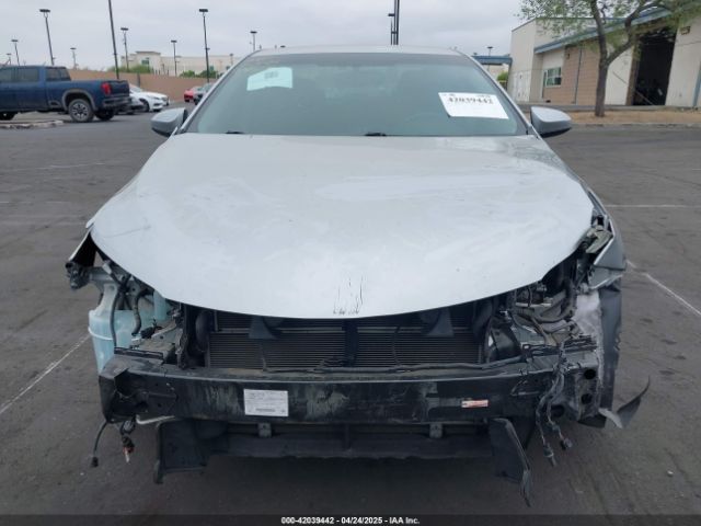4T1BD1FK2FU167713 Toyota Camry Hybrid Xle