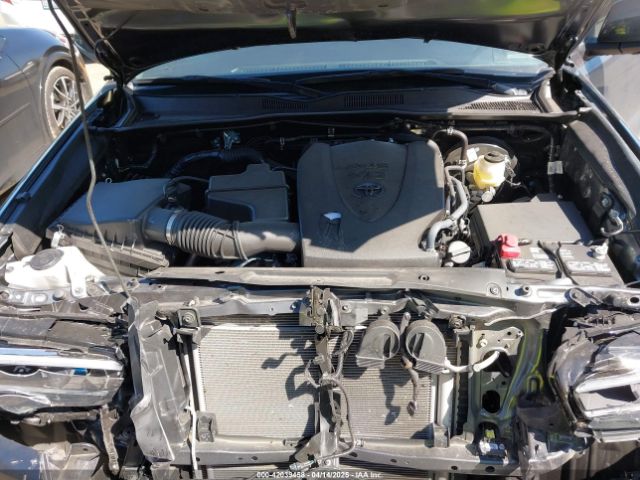 3TMGZ5AN8PM635244 Toyota Tacoma Limited