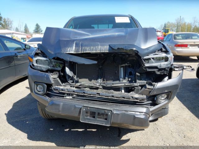 3TMGZ5AN8PM635244 Toyota Tacoma Limited
