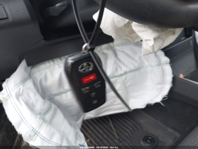 2024 TOYOTA BZ4X JTMABACA4RA074618 Photo 10