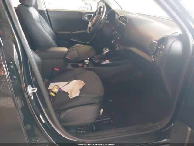 KNDJ33AU2L7049470 KIA SOUL EX