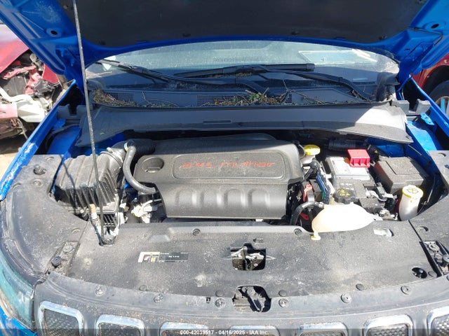 3C4NJCBB9NT214210 Jeep Compass Latitude Fwd