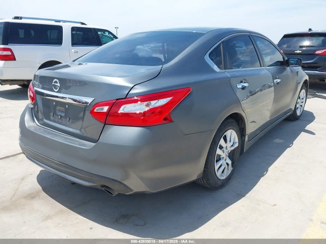 1N4AL3AP4HN325831 Nissan Altima 2.5 S