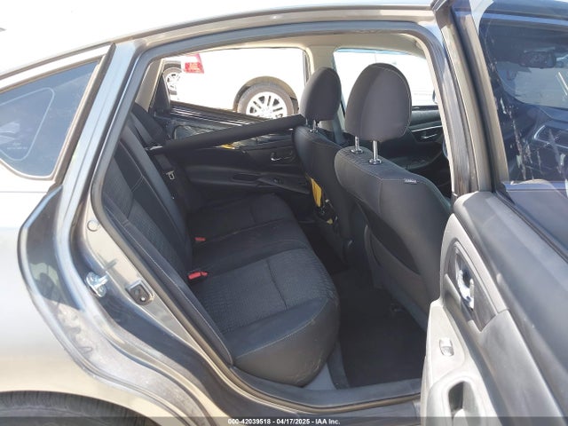 1N4AL3AP4HN325831 Nissan Altima 2.5 S