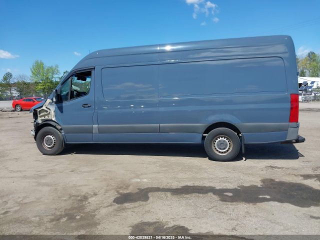 WD4PF1CD4KT006098 Mercedes-Benz Sprinter 2500 High Roof V6
