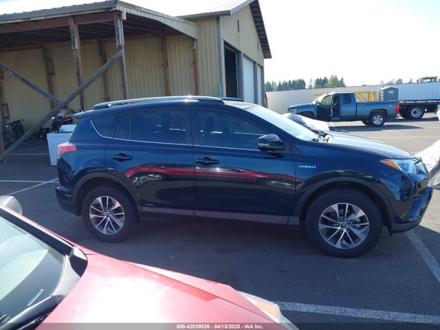 JTMRJREV9HD146768 Toyota Rav4 Hybrid Xle