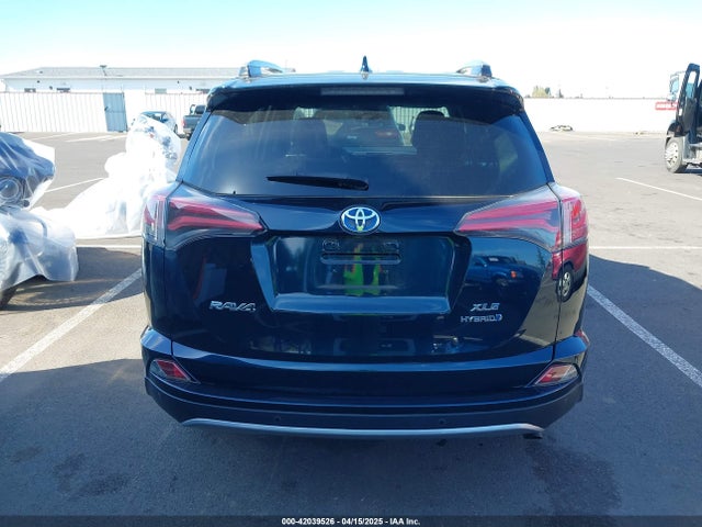 JTMRJREV9HD146768 Toyota Rav4 Hybrid Xle