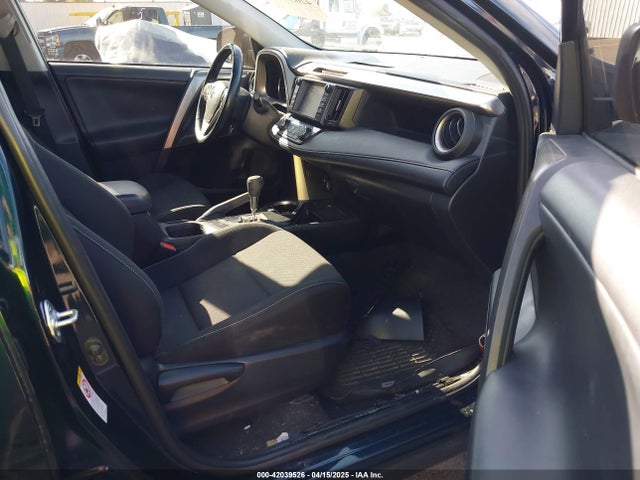JTMRJREV9HD146768 Toyota Rav4 Hybrid Xle