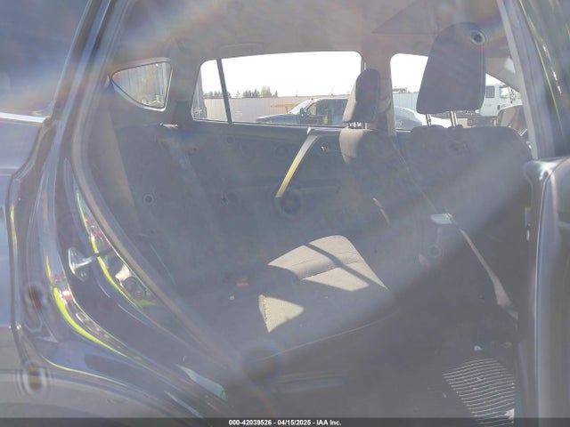 JTMRJREV9HD146768 Toyota Rav4 Hybrid Xle