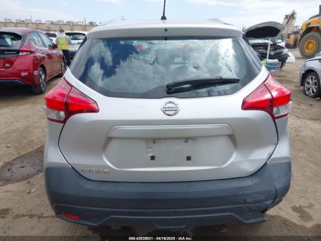 3N1CP5CU0KL517571 Nissan KICKS S