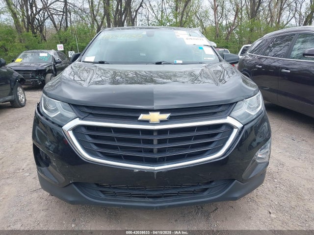 Продаж на аукціоні авто 2018 Chevrolet Equinox Lt, vin: 2GNAXJEV0J6156789, номер лоту: 42039533