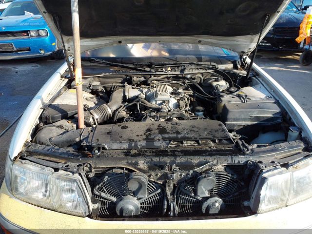 1990 LEXUS LS JT8UF11E5L0045390 Photo 9